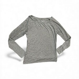 GAP Fit Gray Long Sleeve Performance Top Size M | Lightweight Activewear Shirt